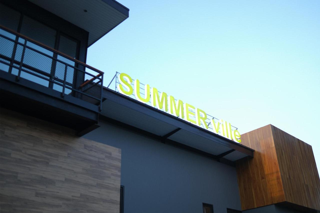 מג'לנגקה Hotel Summerville מראה חיצוני תמונה