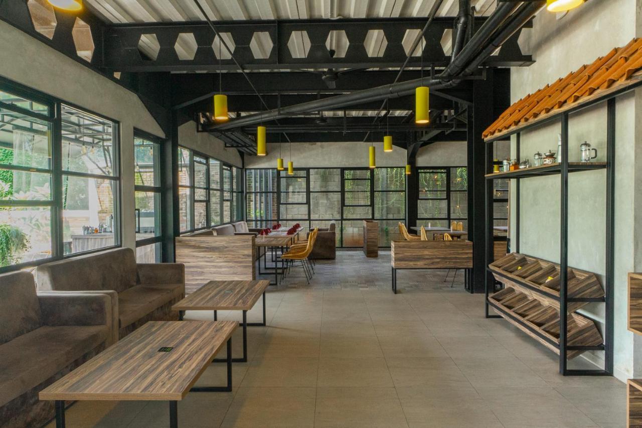 מג'לנגקה Hotel Summerville מראה חיצוני תמונה