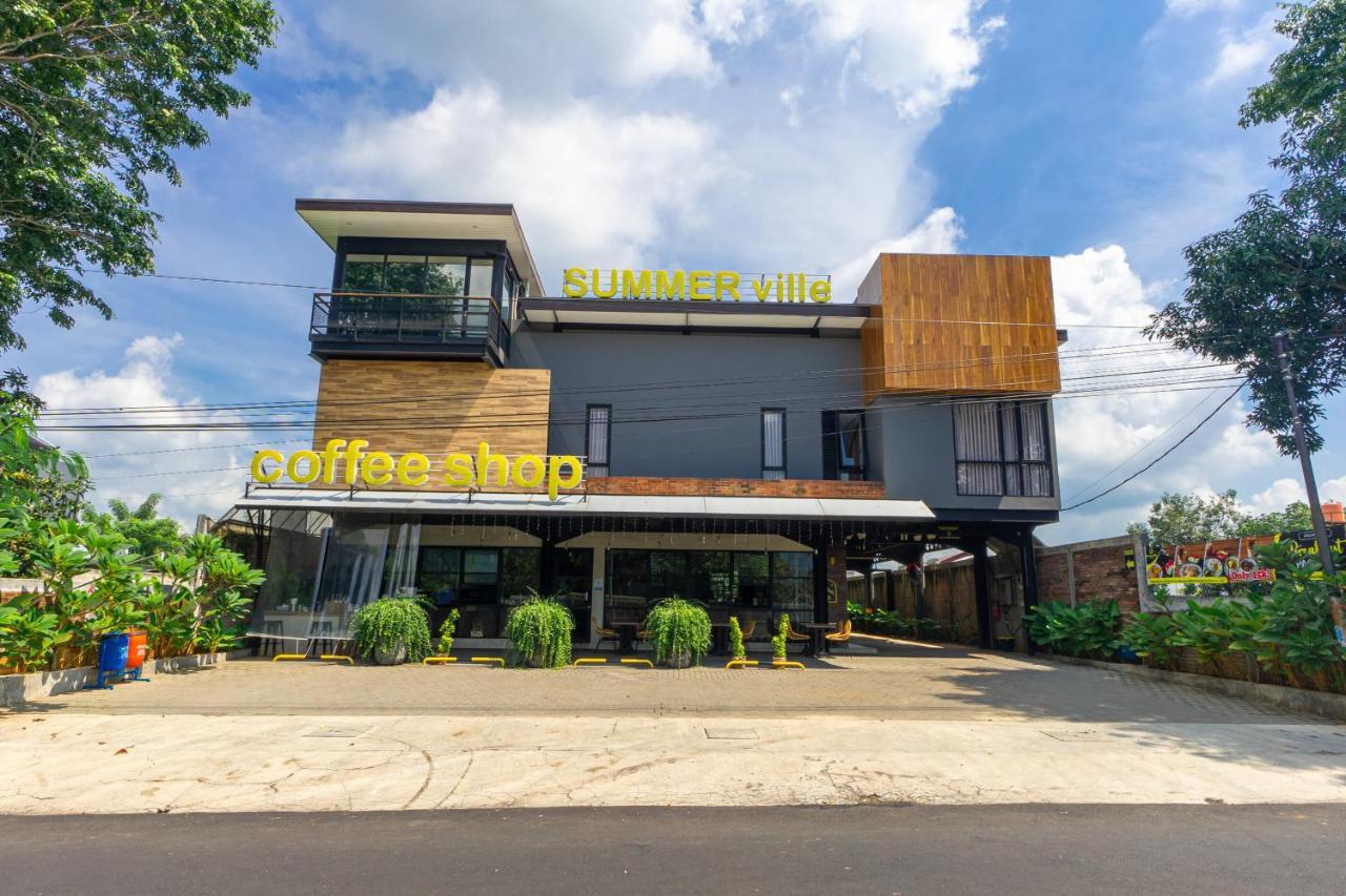 מג'לנגקה Hotel Summerville מראה חיצוני תמונה