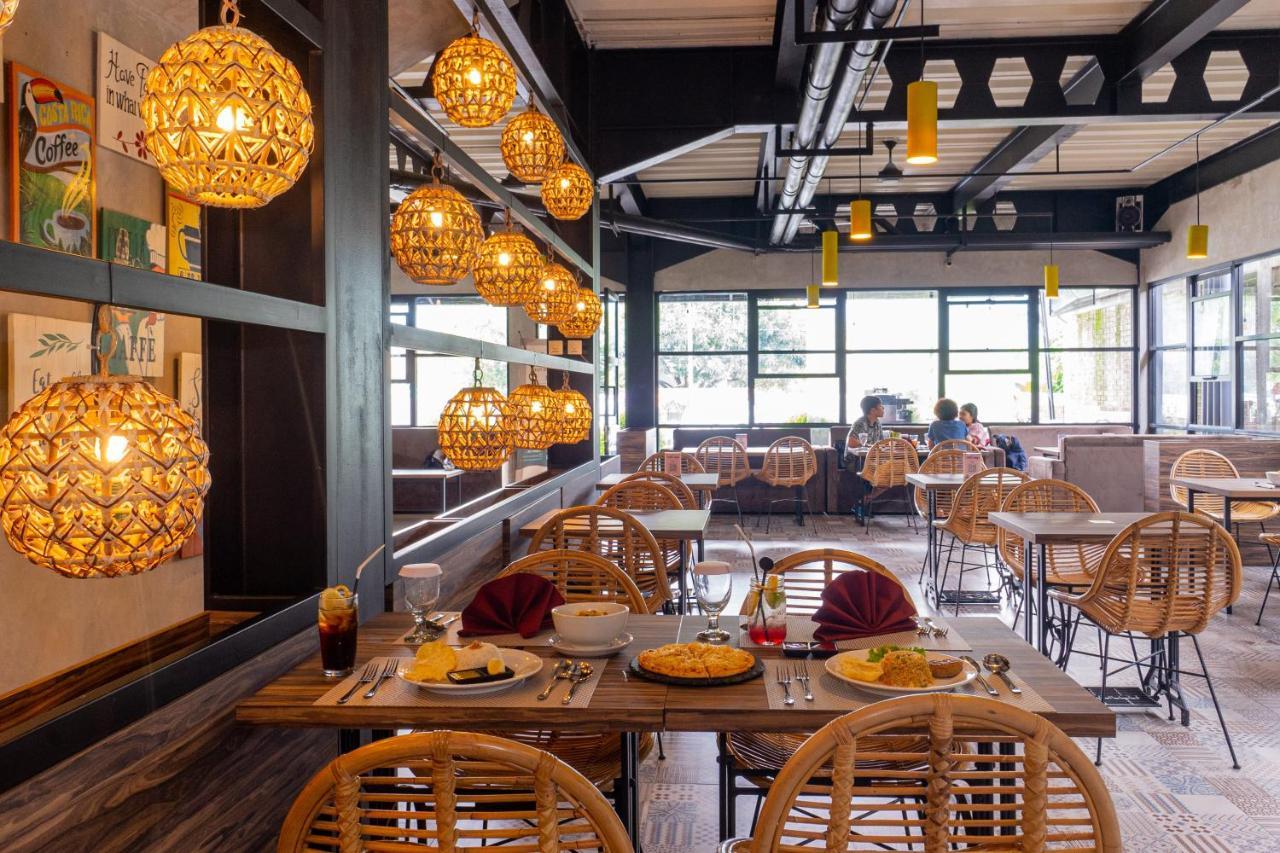 מג'לנגקה Hotel Summerville מראה חיצוני תמונה