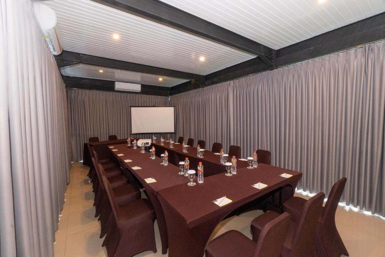 מג'לנגקה Hotel Summerville מראה חיצוני תמונה